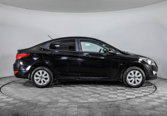 Подержанный автомобиль Hyundai Solaris Sedan 2016 года (4 фото)