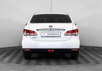 Подержанный автомобиль Nissan Almera Sedan 2016 года (6 фото)