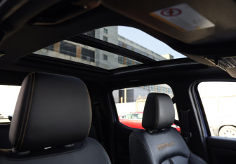 Подержанный автомобиль Ford Ranger 2024 года (34 фото)