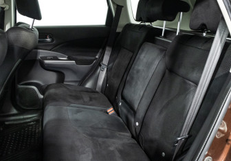 Подержанный автомобиль Honda CR-V 2013 года (10 фото)