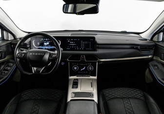 Подержанный автомобиль Exeed TXL 2022 года (10 фото)