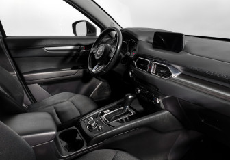 Подержанный автомобиль Mazda CX-5 2018 года (12 фото)