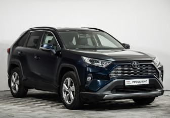 Подержанный автомобиль Toyota RAV4 2020 года (3 фото)