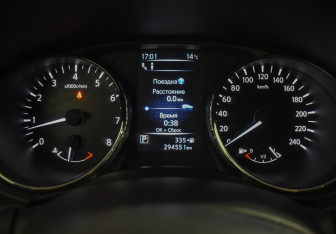 Подержанный автомобиль Nissan Qashqai 2020 года (17 фото)