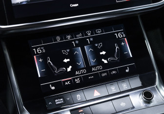 Подержанный автомобиль Audi A6 Wagon 2019 года (27 фото)