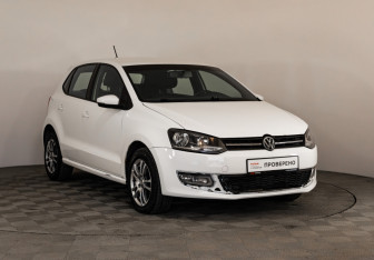 Подержанный автомобиль Volkswagen Polo Hatchback 2012 года (2 фото)