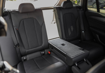 Подержанный автомобиль BMW X3 2020 года (30 фото)