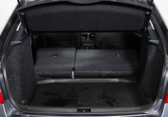 Подержанный автомобиль Skoda Octavia Liftback 2019 года (30 фото)