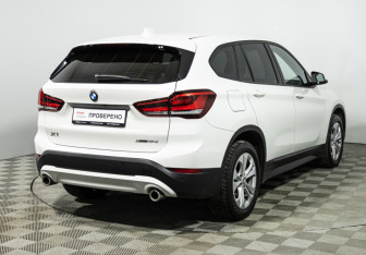Подержанный автомобиль BMW X1 2019 года (5 фото)