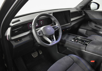 Подержанный автомобиль Volkswagen Teramont 2025 года (9 фото)