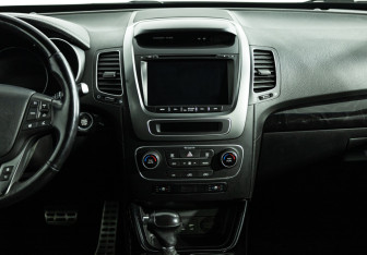 Подержанный автомобиль Kia Sorento 2019 года (14 фото)