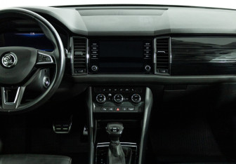 Подержанный автомобиль Skoda Kodiaq 2019 года (14 фото)
