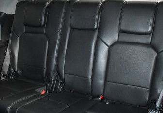 Подержанный автомобиль Honda Pilot 2008 года (14 фото)