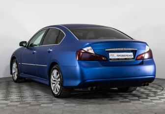 Подержанный автомобиль Infiniti M Sedan 2008 года (7 фото)