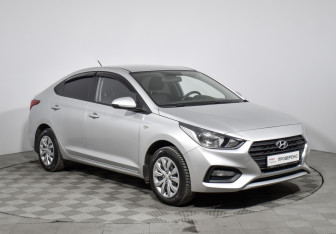 Подержанный автомобиль Hyundai Solaris Sedan 2017 года (3 фото)