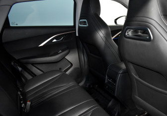 Подержанный автомобиль Omoda C5 2023 года (22 фото)