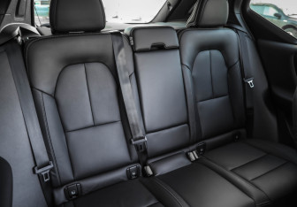 Подержанный автомобиль Volvo XC40 2021 года (29 фото)