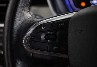 Подержанный автомобиль Geely Coolray 2020 года (11 фото)