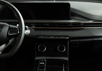 Подержанный автомобиль Exeed LX 2024 года (14 фото)