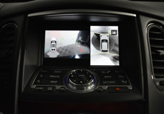 Подержанный автомобиль Infiniti EX 2012 года (16 фото)