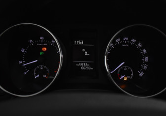 Подержанный автомобиль Skoda Yeti 2012 года (19 фото)