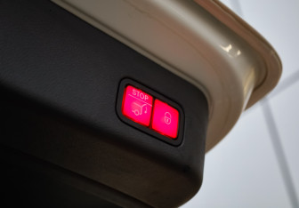 Подержанный автомобиль Mercedes-Benz GLE 2018 года (32 фото)