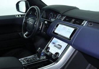 Подержанный автомобиль Land Rover Range Rover Sport 2020 года (10 фото)