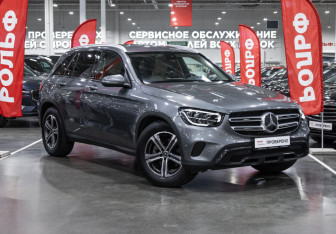 Подержанный автомобиль Mercedes-Benz GLC Coupe 2021 года (5 фото)