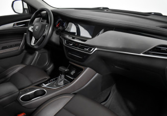 Подержанный автомобиль Changan CS35PLUS 2021 года (14 фото)