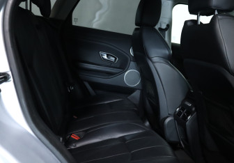 Подержанный автомобиль Land Rover Range Rover Evoque 2017 года (19 фото)