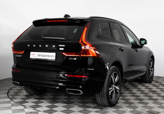Подержанный автомобиль Volvo XC60 2019 года (6 фото)