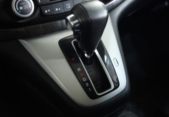 Подержанный автомобиль Honda CR-V 2014 года (17 фото)