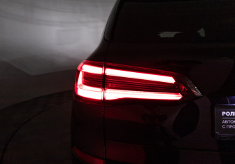 Подержанный автомобиль BMW X5 2020 года (37 фото)