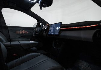 Подержанный автомобиль Zeekr X 2023 года (38 фото)