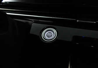 Подержанный автомобиль Omoda C5 2023 года (19 фото)