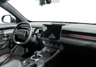 Подержанный автомобиль Jetour Dashing 2023 года (9 фото)