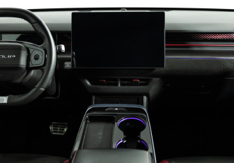 Подержанный автомобиль Jetour Dashing 2023 года (14 фото)