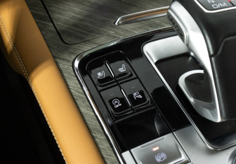 Подержанный автомобиль Tank 500 2024 года (21 фото)