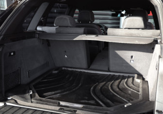 Подержанный автомобиль BMW X5 2017 года (35 фото)