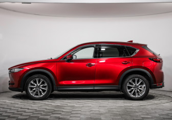 Подержанный автомобиль Mazda CX-5 2020 года (8 фото)