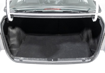 Подержанный автомобиль Kia Rio Sedan 2013 года (15 фото)