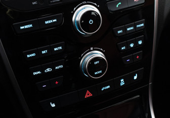 Подержанный автомобиль Haval H2 2019 года (16 фото)