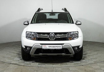 Подержанный автомобиль Renault Duster 2019 года (2 фото)