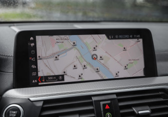 Подержанный автомобиль BMW X3 2019 года (21 фото)