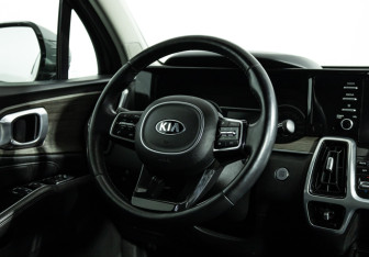 Подержанный автомобиль Kia Sorento 2020 года (15 фото)