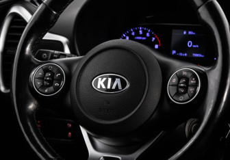 Подержанный автомобиль Kia Soul 2020 года (12 фото)