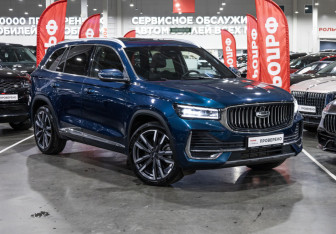 Подержанный автомобиль Geely Monjaro 2023 года (5 фото)