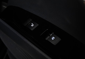 Подержанный автомобиль Toyota Camry Sedan 2019 года (26 фото)