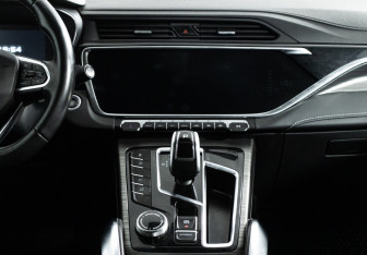 Подержанный автомобиль Geely Atlas Pro 2023 года (14 фото)