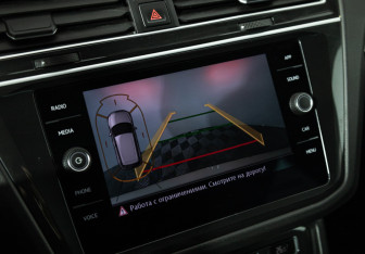 Подержанный автомобиль Volkswagen Tiguan 2018 года (15 фото)